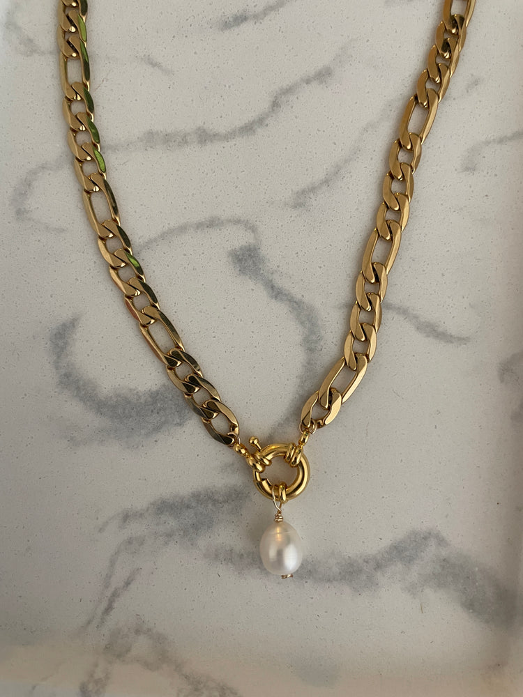 Bijoux Necklace