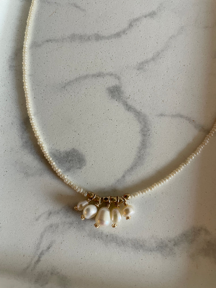 Joli Necklace